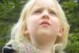 thumbnail Female Child Looking Upward 1280×480 4.jpg